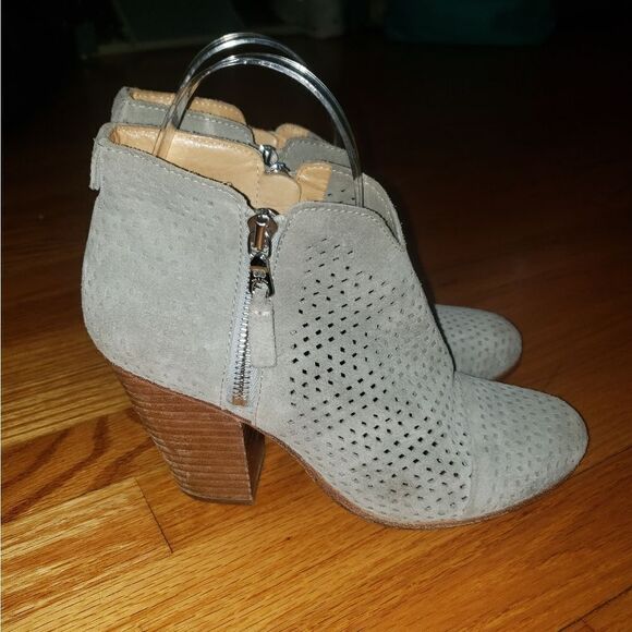 Rag & Bone gray leather booties - Picture 1 of 9